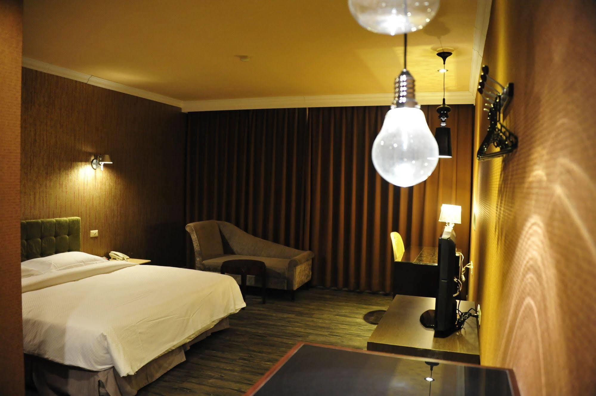 The Riverside Hotel & Motel Kao-siung Exteriér fotografie